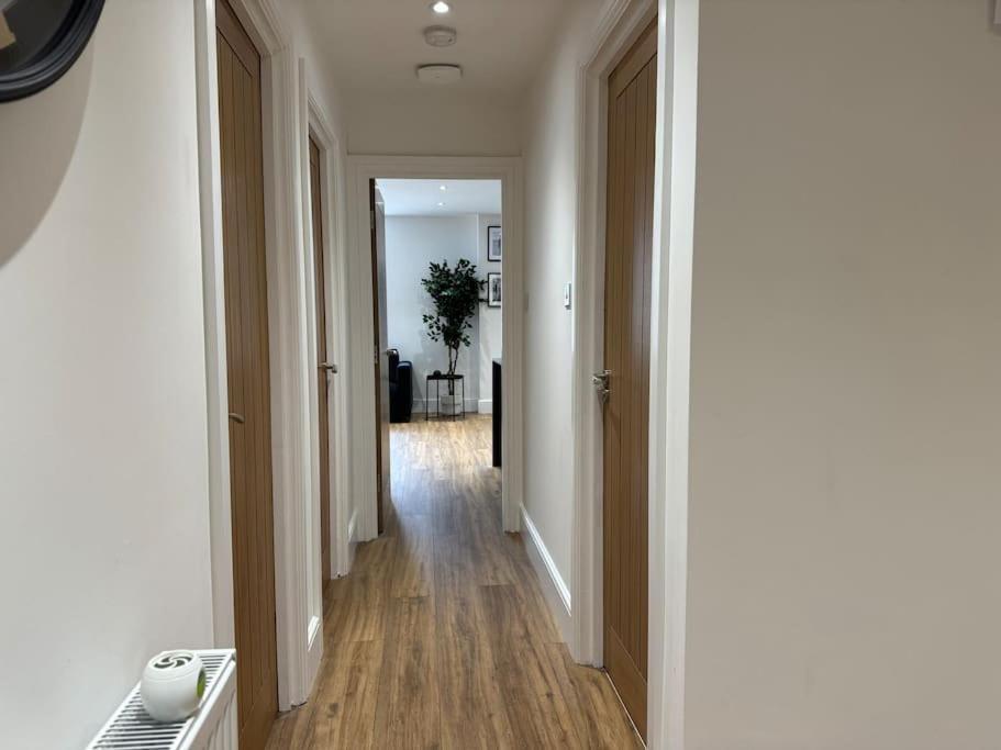 Entire Apartment In Waterloo Экстерьер фото